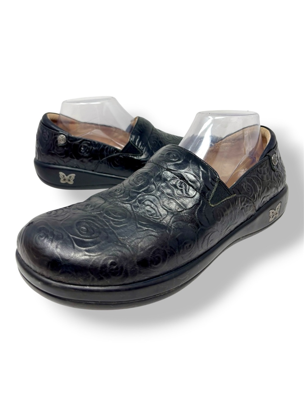 Algeria Women’s Keli Professional Black Tooled Leather Slip On Clogs Rosette